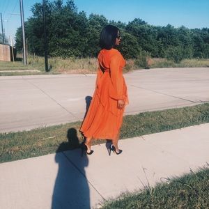 Summertime dress you can wear anywhere!